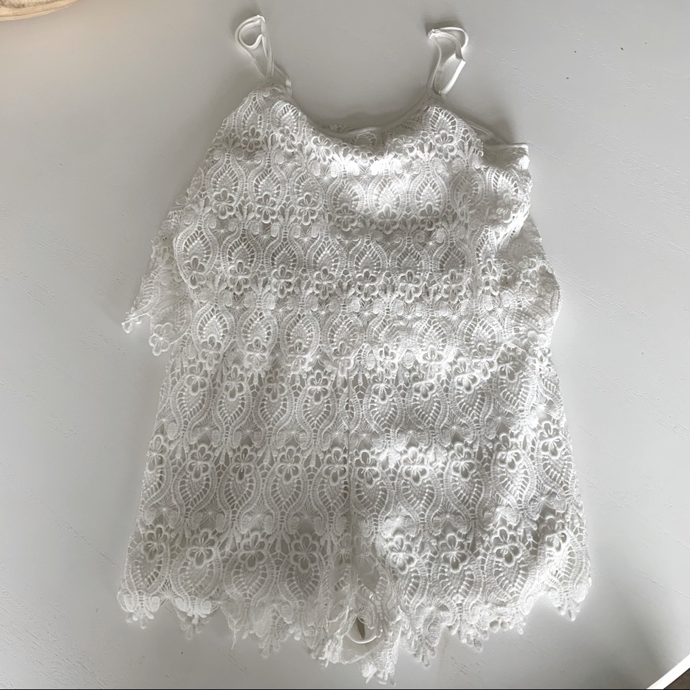 White lace romper - Medium
